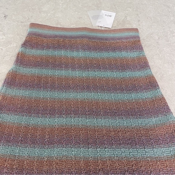 MISA Luca skirt in lavender - size XS - shimmer knit skirt - Picture 13 of 17